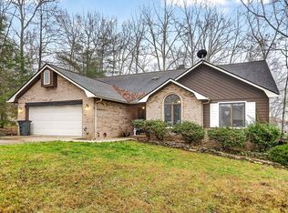213 Lakeside Dr, Fairfield Glade, TN 38558