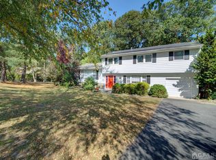 29 Bernard Rd, East Brunswick, NJ 08816
