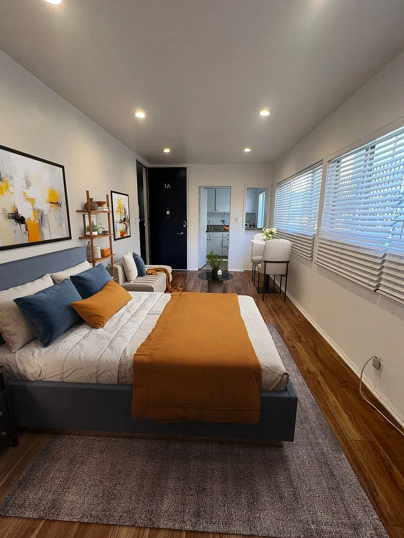 Runyon Canyon Properties, LLC (1636 N. Fuller Avenue) — Photo 1