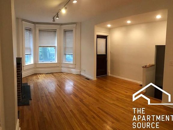 2nd image of 1951 N Dayton St #1F