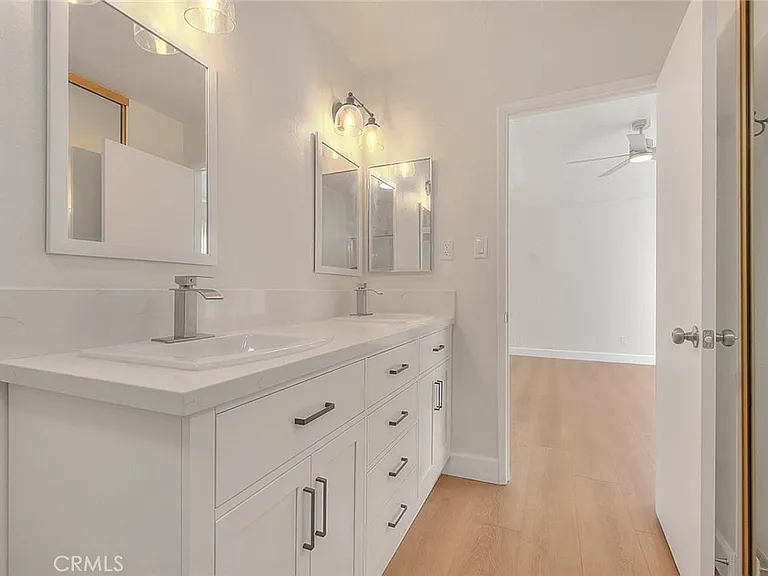 25205 Chestnutwood — Photo 46