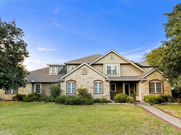 1317 Hackberry St, Clifton, TX 76634