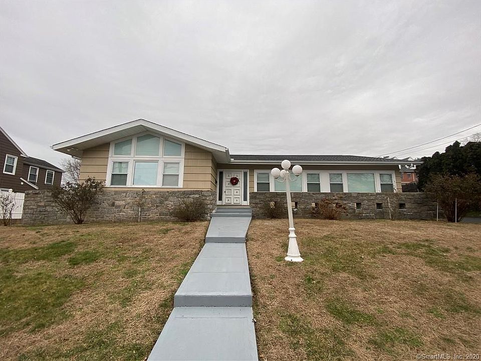 55 Amos St, Bridgeport, CT 06606 Zillow