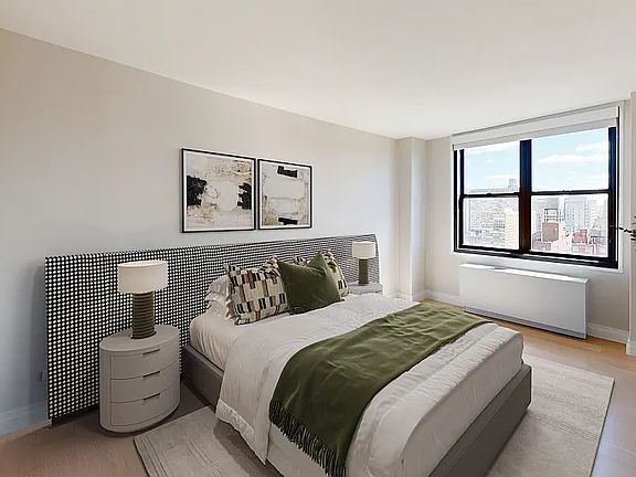 3rd image of 155 E 31st St #W8f