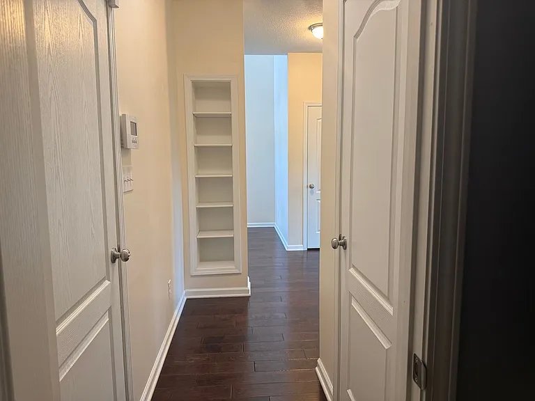 403 Derrick Dr — Photo 7