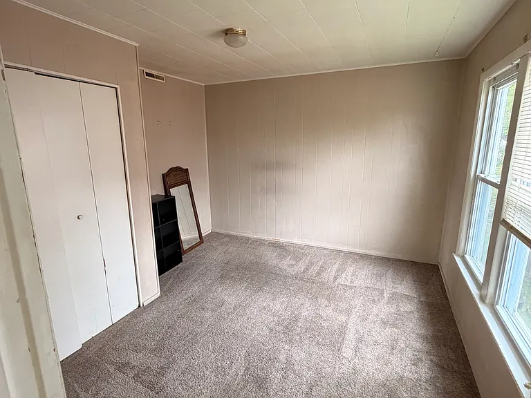 256 Ely St #3 — Photo 6