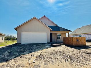 616 Crockett Dr, Cleburne, TX 76033