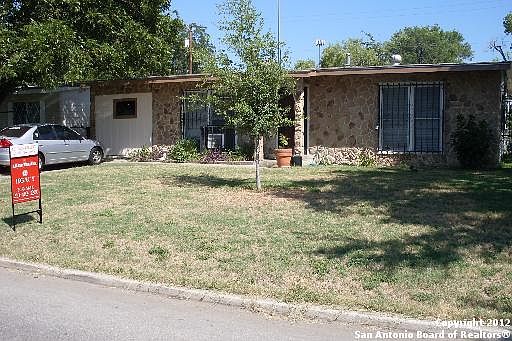 1st image of 255 CONEY AVE