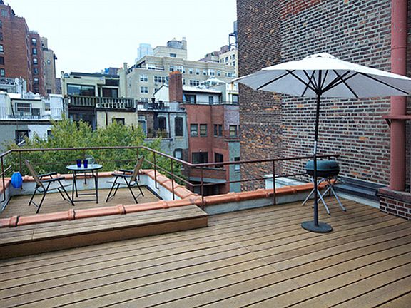 4th image of 312 W 77th St APT 4R