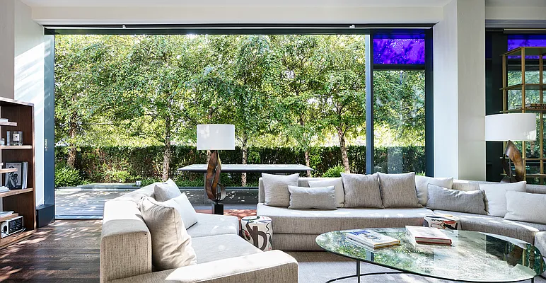 Rented by Compass | media 54