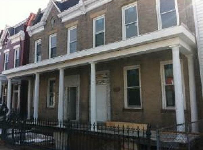 1st image of 521 N 30th St