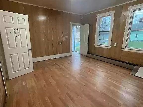 4th image of 172 Kosciuszko St