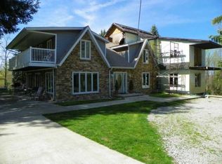 219 Saint Cecilia Rd, Latrobe, PA 15650