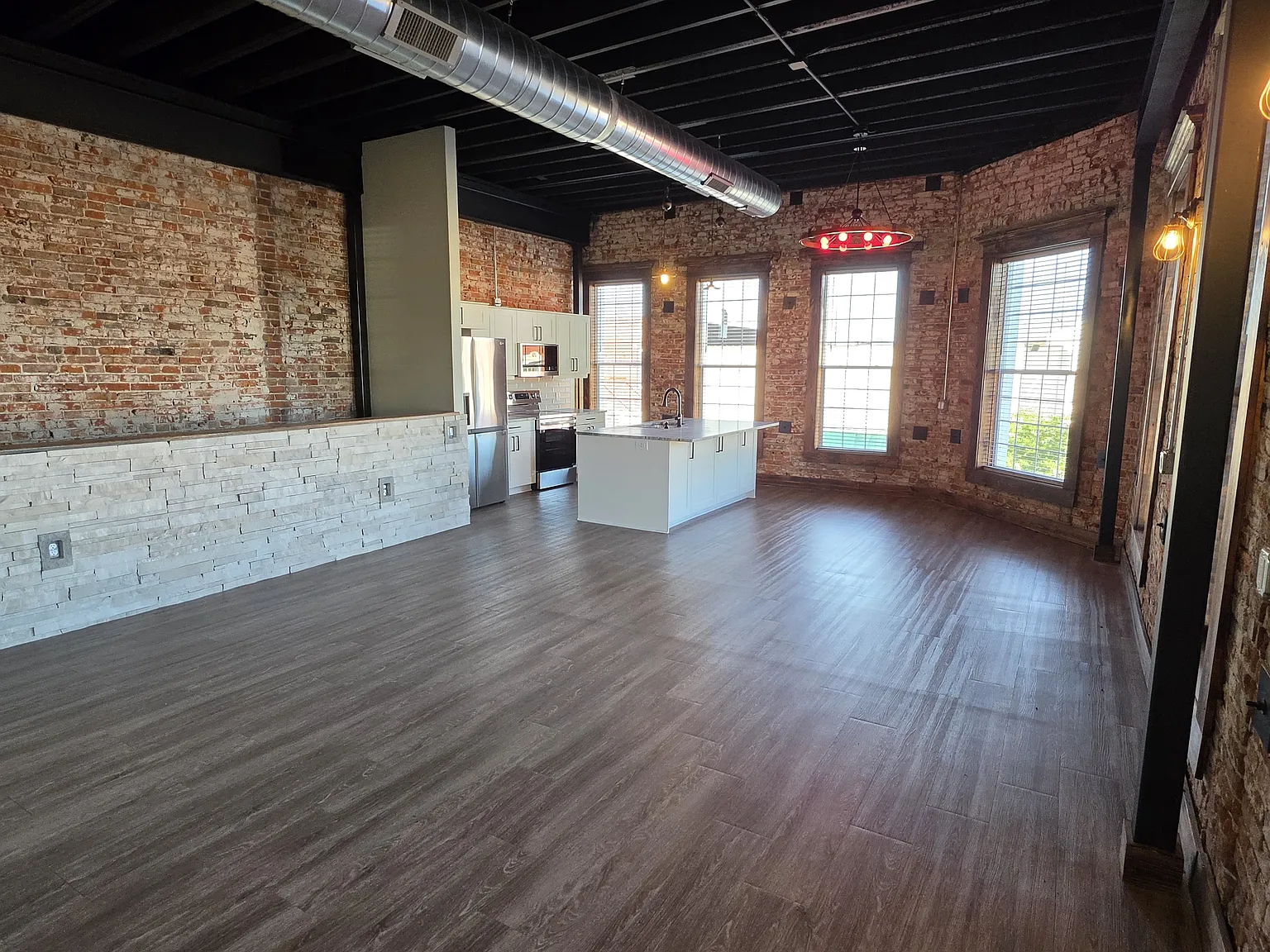 1 bed, $1,500 — Photo 3