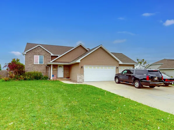 1982 Minten Way, De Pere, WI 54115