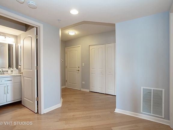 2nd image of 635 Perrie Dr APT 503-2