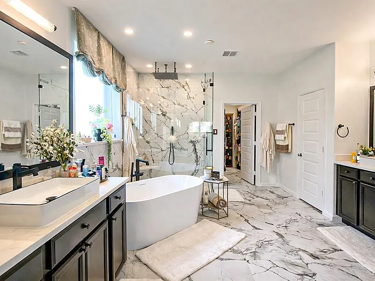 4415 Rolling Field Ln — Photo 17