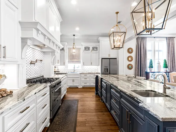 15621 Rose Meadow Dr, Baton Rouge, LA 70817