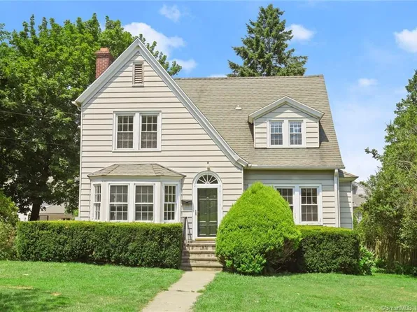 20 Chesterfield Road, Stamford, CT 06902