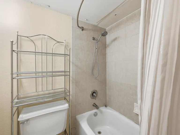 2311 Basil Dr #DRIVEC105 — Photo 14