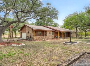1122 Crescent Hill Dr, San Antonio, TX 78253