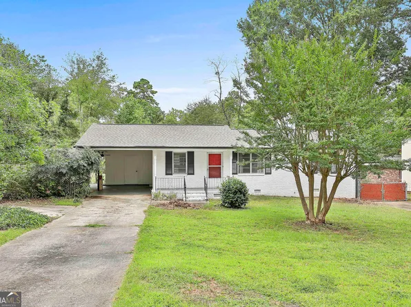 216 Hilltop Dr, Peachtree City, GA 30269