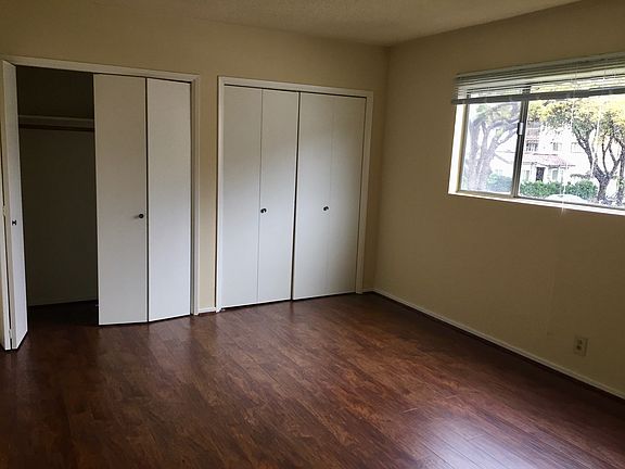 3rd image of 1516 Rock Glen Ave APT 215