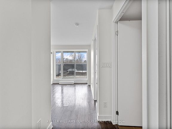 2nd image of 160 Flemington Rd #322
