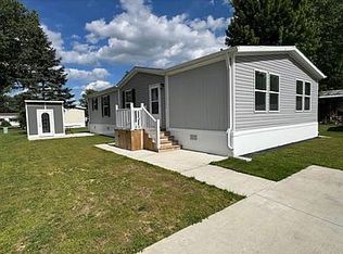 314 Ash Pkwy, Westville, IN 46391