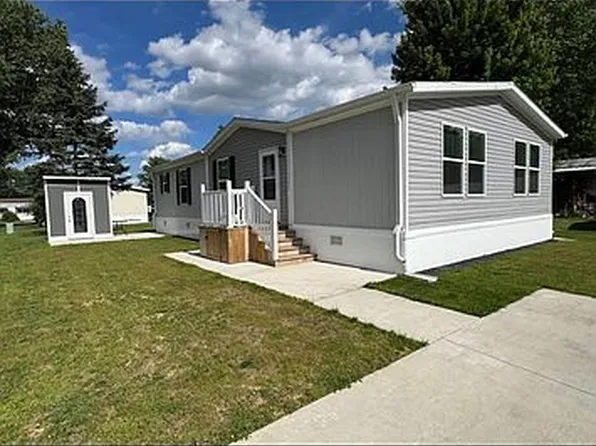 314 Ash Pkwy, Westville, IN 46391