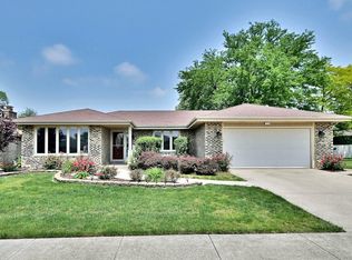 7624 Chestnut Dr, Orland Park, IL