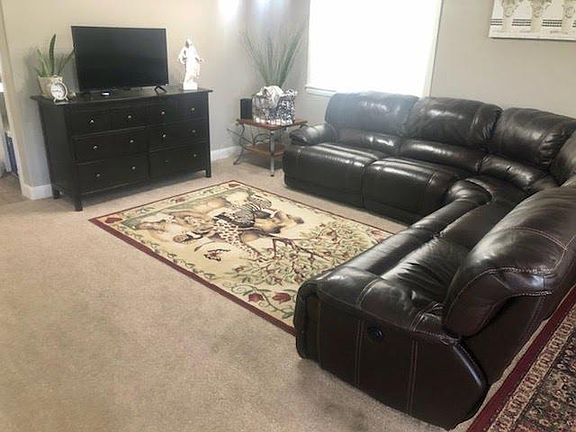 5th image of 9446 S Updale Ave