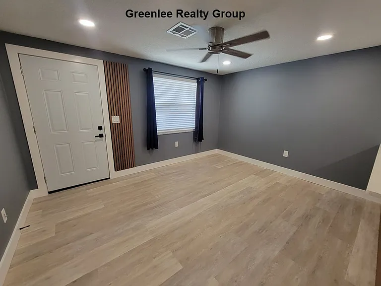 4944 Elkner St — Photo 3