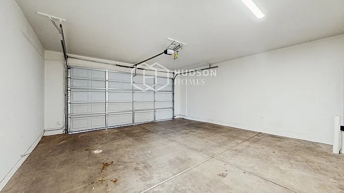1407 N 79th Ln — Photo 24
