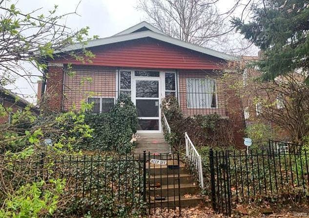 1st image of 4038 Bamberger Ave