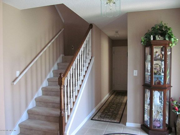 3rd image of 2634 Royal Pointe Dr