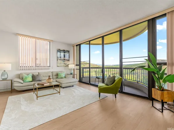 3050 Ala Poha Pl, Honolulu, HI 96818