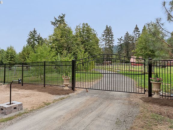 3rd image of 6135 Highway 35