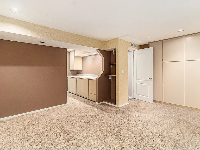 9855 Iris St — Photo 13