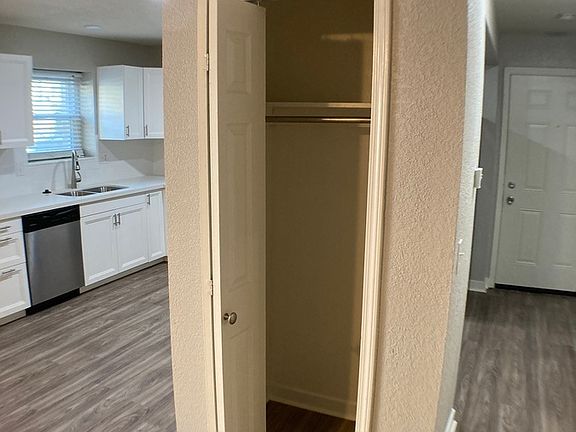 3rd image of 4416 Pennsylvania Ave #5