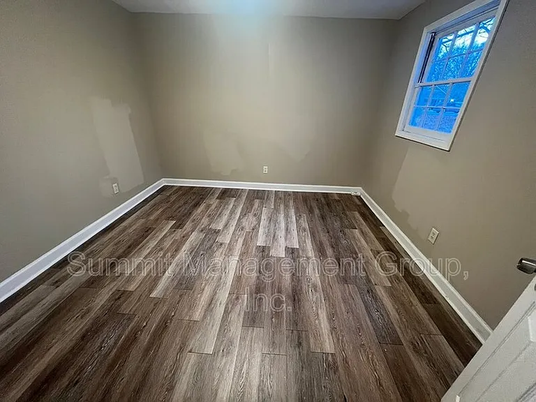 313 Ash St — Photo 15