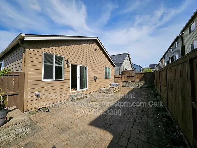 16992 NW Tristan St — Photo 41