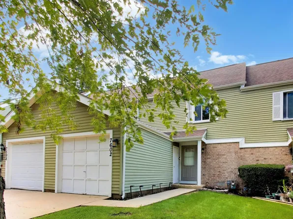 7602 Hearth Dr, Hanover Park, IL 60133
