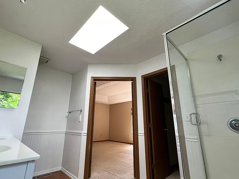 758 N Starr Dr — Photo 31