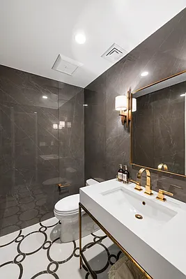Sold by Nest Seekers International | media 8