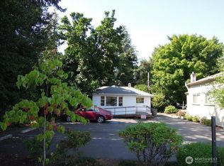 75 Front St S, Issaquah, WA 98027