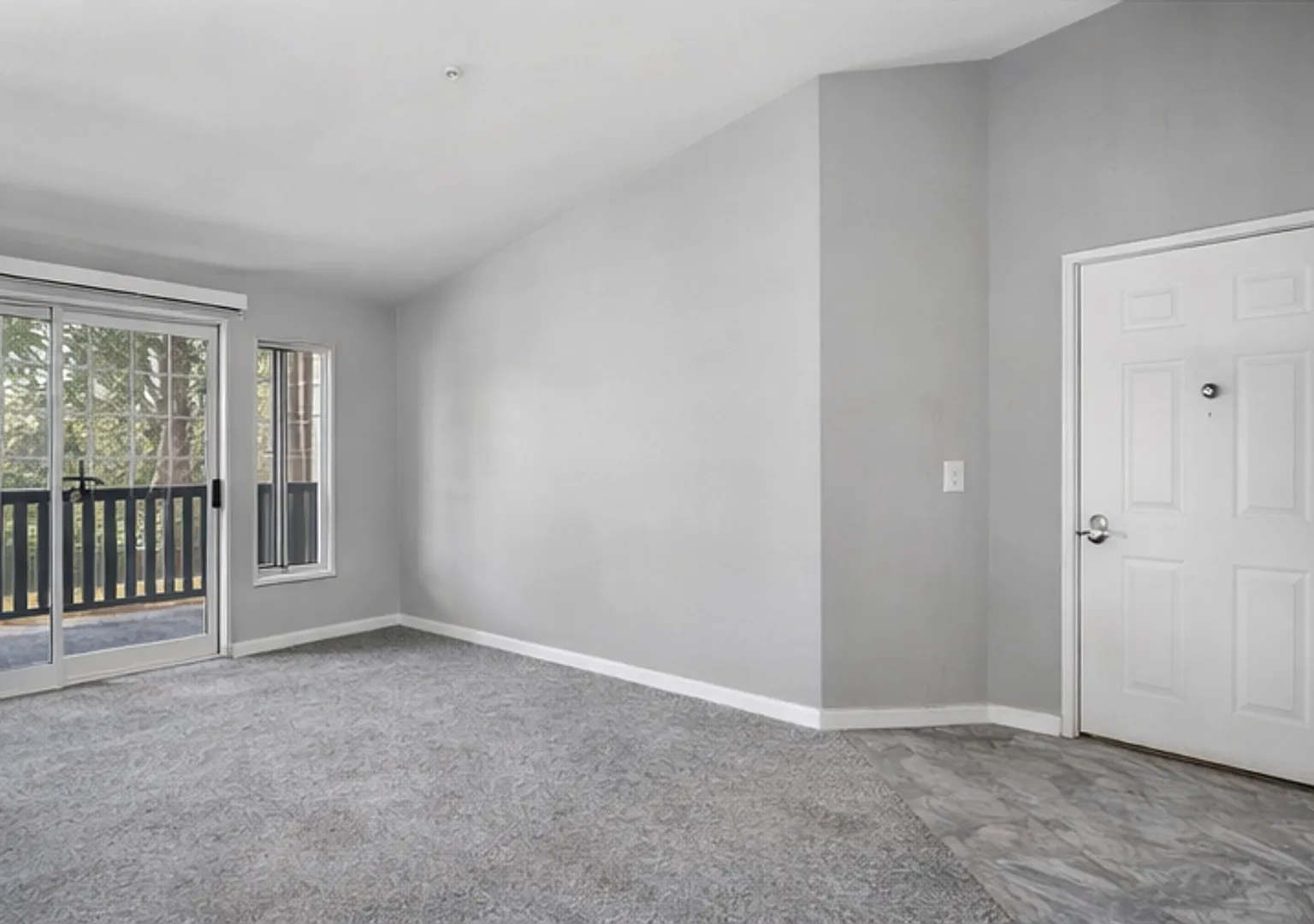 2BR Condo w/ Vaulted Ceilings, W/D, Parking & Amenities — Photo 2
