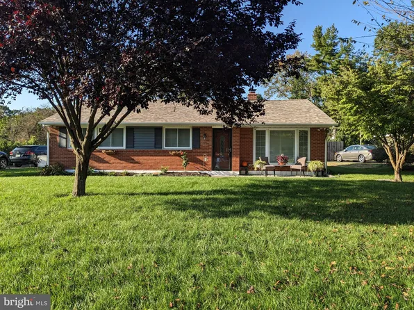 411 Glenway Rd, Erdenheim, PA 19038