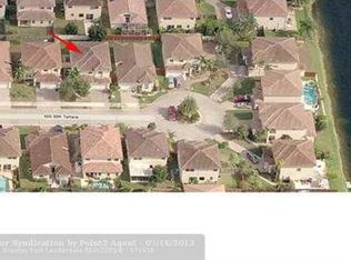 2071 NW 99th Ter, Pembroke Pines, FL 33024