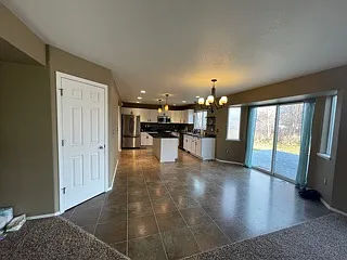 2172 N Kelso Ln — Photo 10